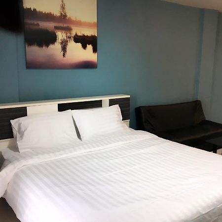 Br-Guesthouse Pattaya Eksteriør billede