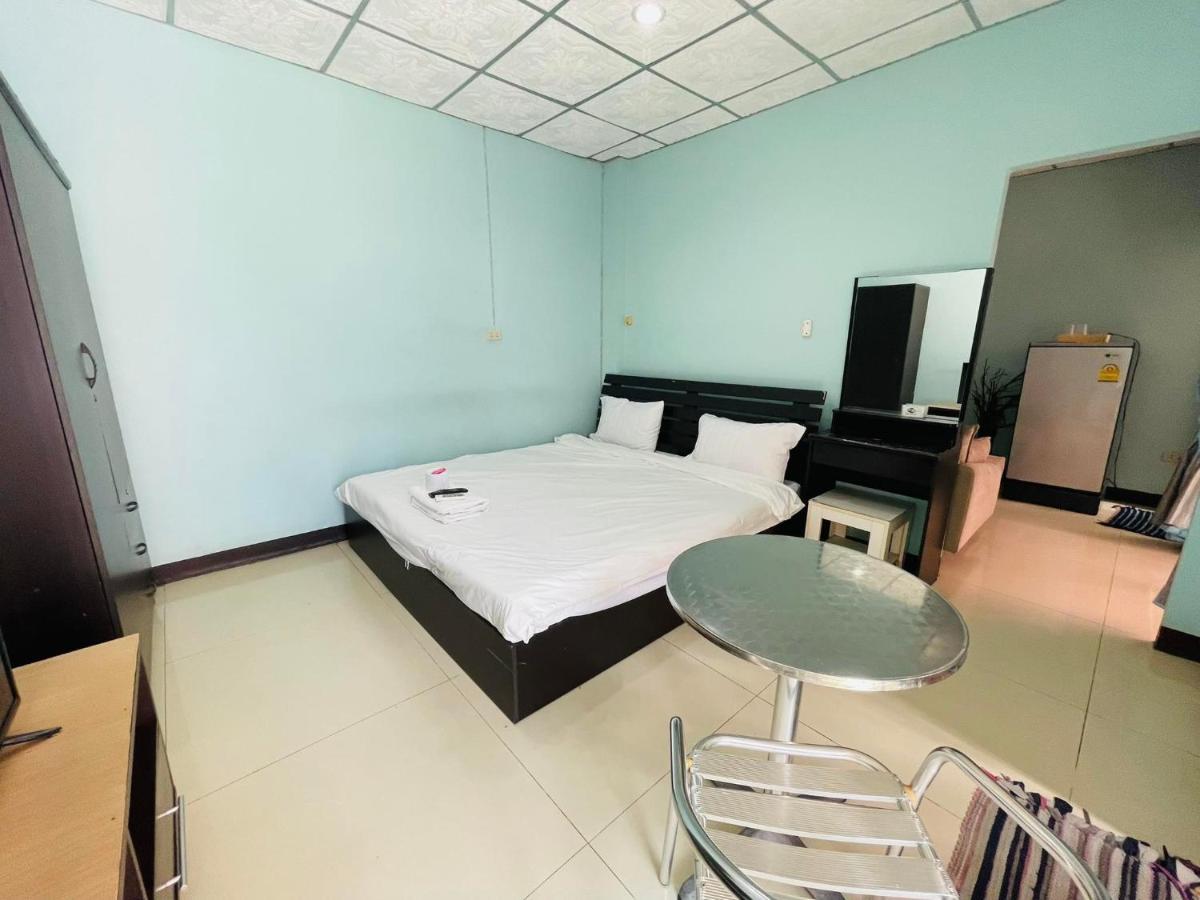 Br-Guesthouse Pattaya Eksteriør billede