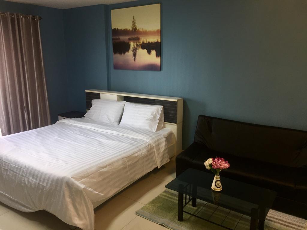 Br-Guesthouse Pattaya Eksteriør billede