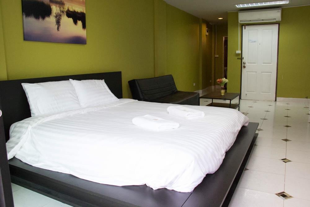 Br-Guesthouse Pattaya Eksteriør billede